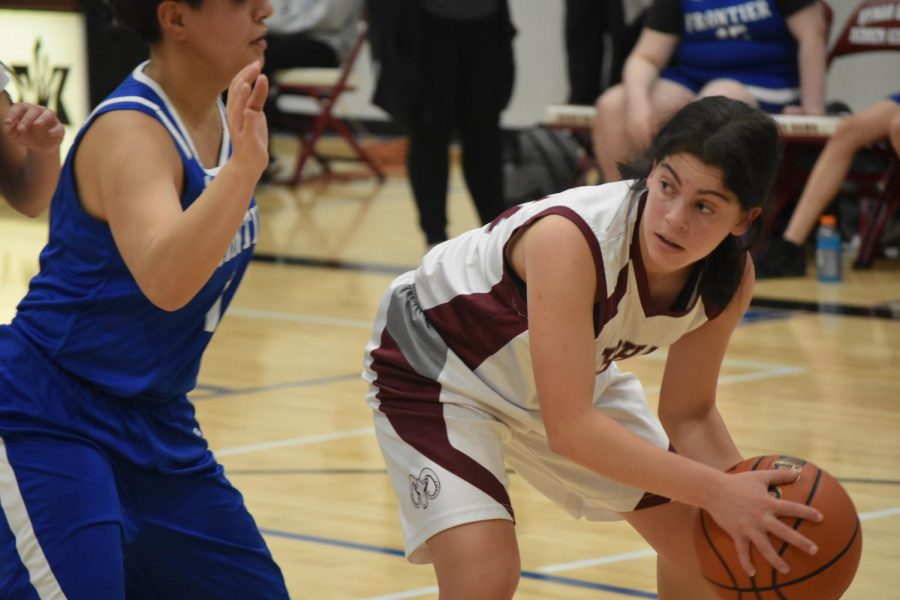 Sofia Levine looking for an open pass. Photo by Denah Thomas